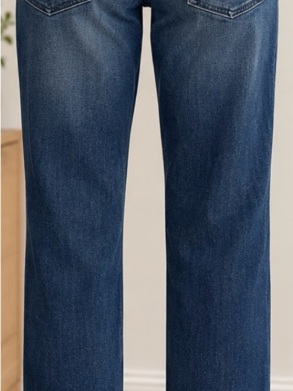 7 For All Mankind Women’s Dark Blue Straight-Leg Jeans
